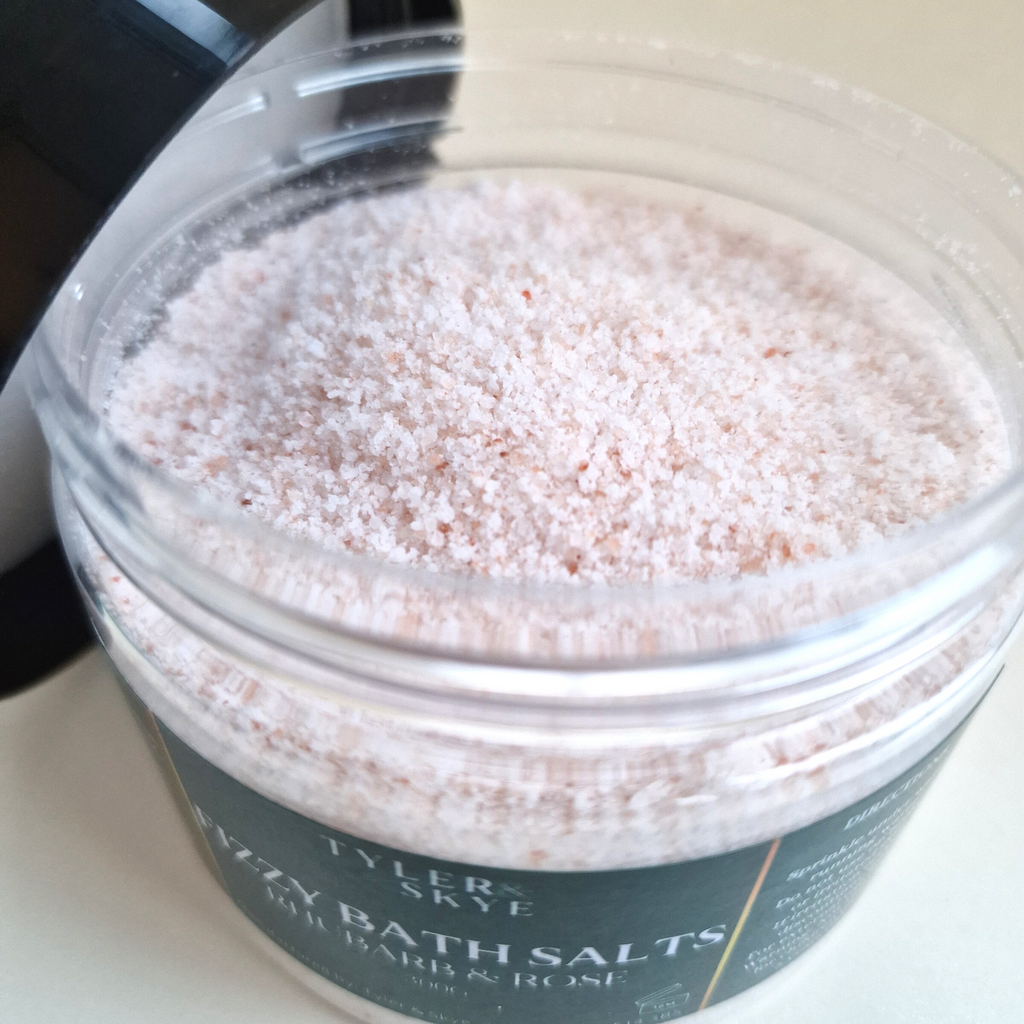 Rhubarb and rose - Fizzy bath salts - Tyler & Skye